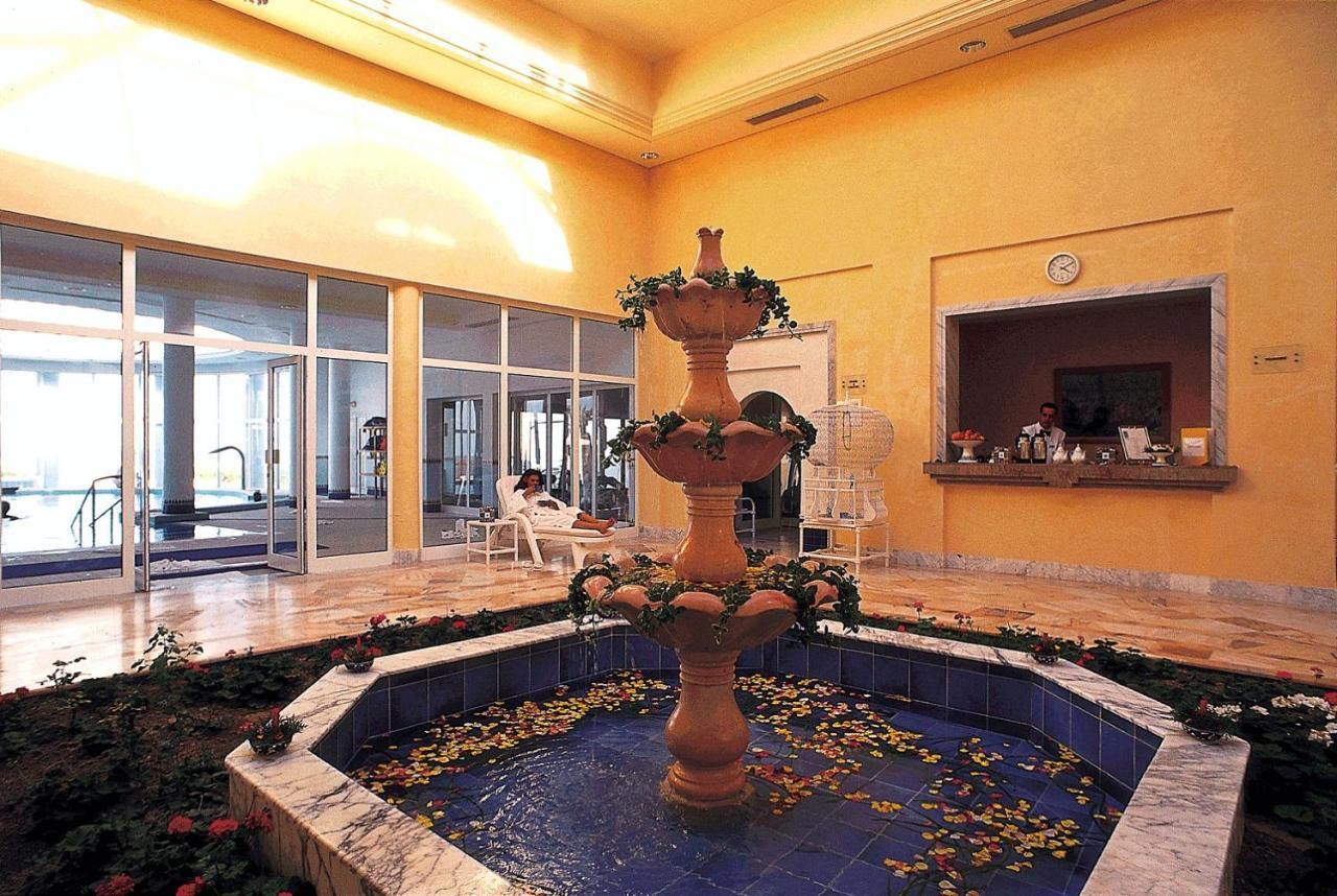 ホテル ハスドゥルバル タラサ&スパ ジェルバ ミドゥン エクステリア 写真